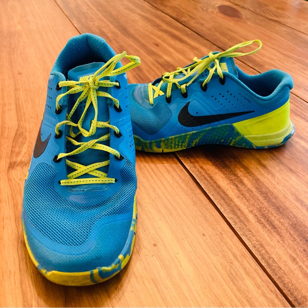 Nike Metcon 2 AMP Blue Glow Athletic Shoes